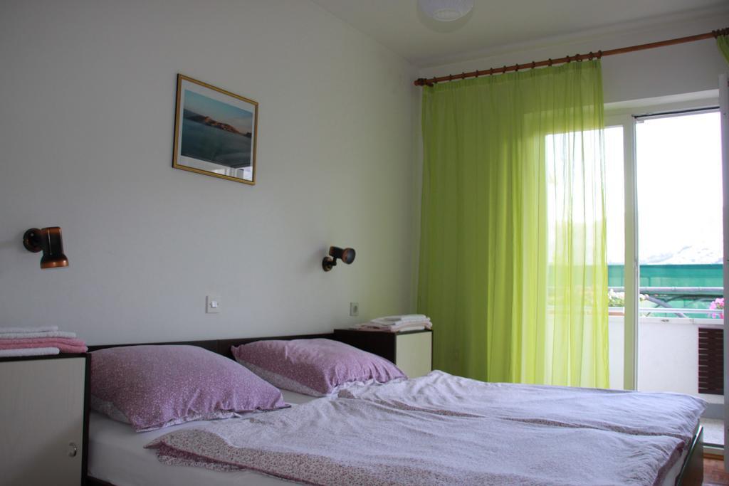 Mediterranean Oasis Apartments Baška Eksteriør billede